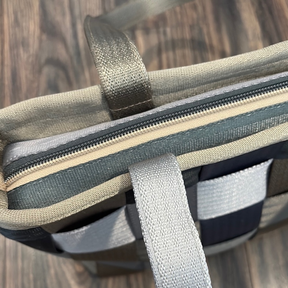 Harvey’s Woven Tree-Cycle Tote Bag in Neutral Tones - Picture 9 of 13